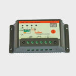 M26 Universalus saulės/vėjo energijos valdiklis 30A – 12 / 24V